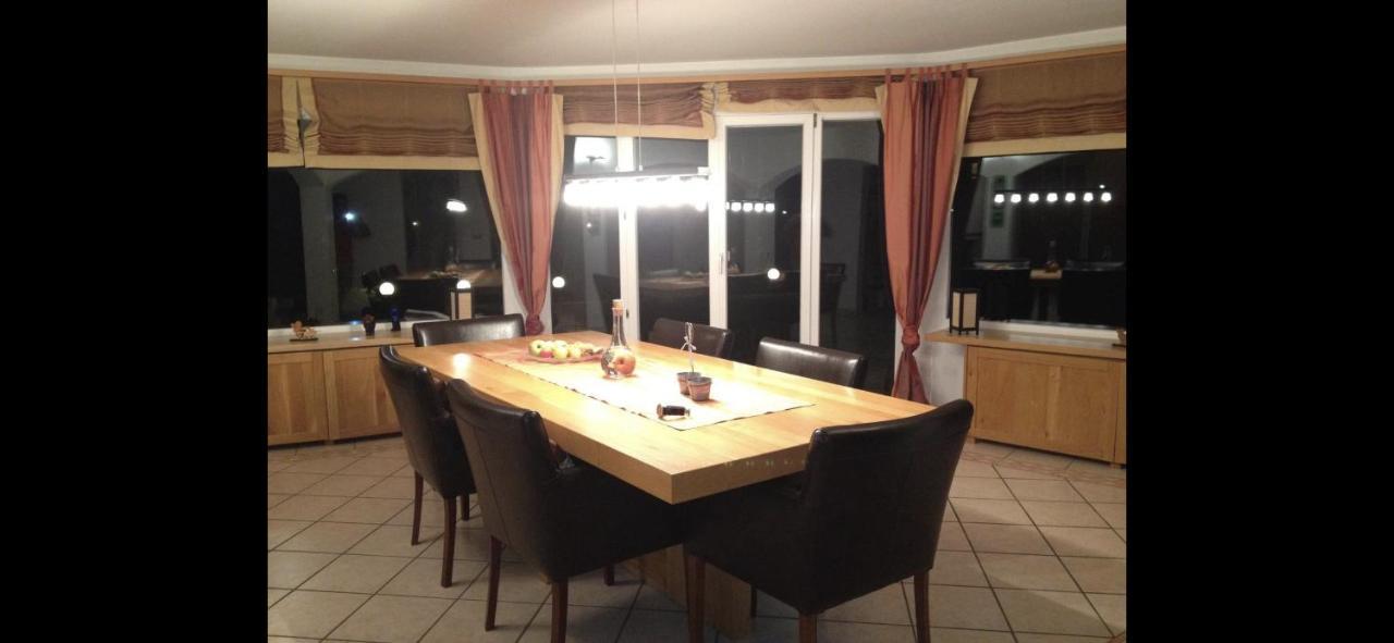 B&B Les Plantees Gorgier Bagian luar foto